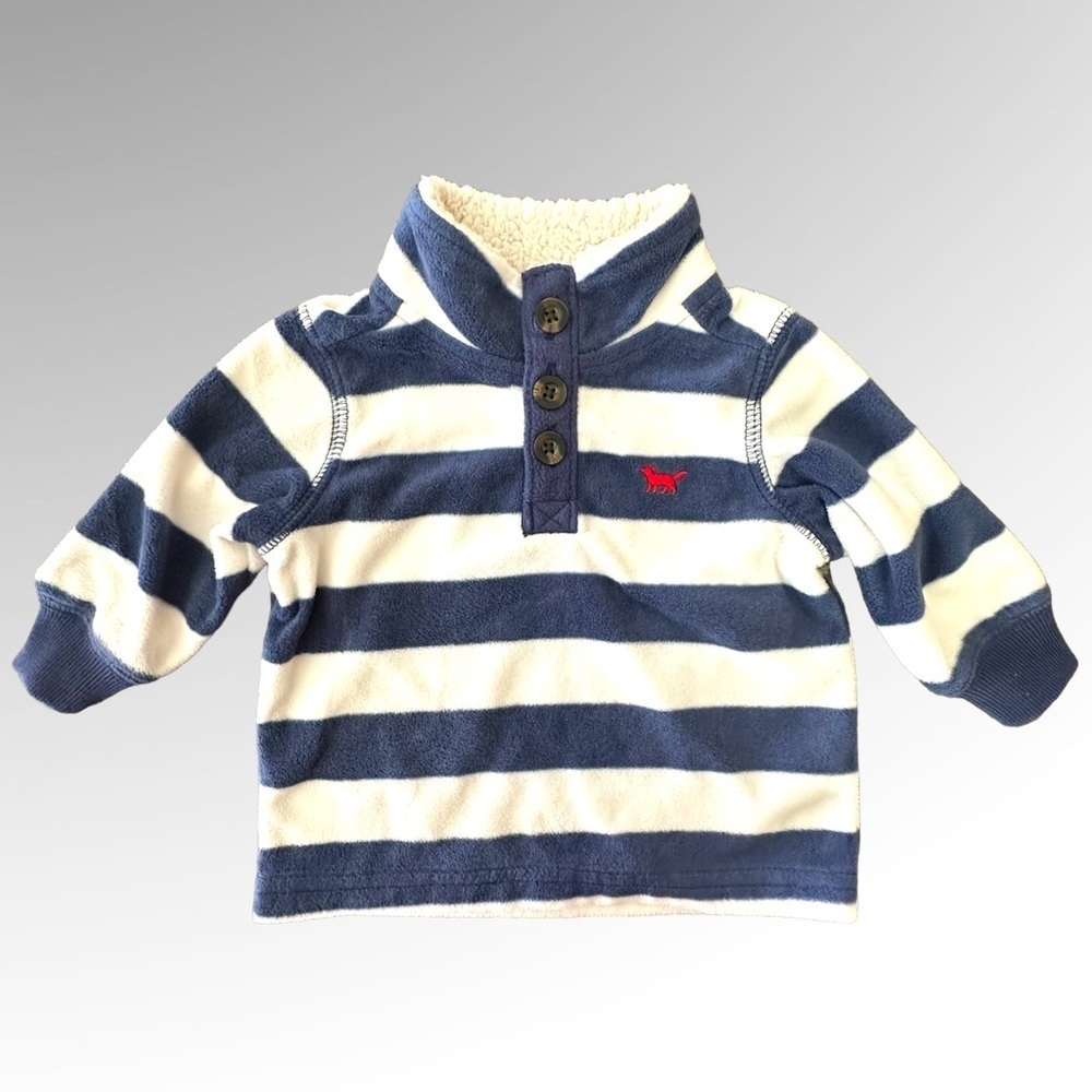 Carters Boys Sweater.